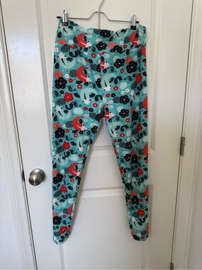 LuLaRoe TC: koi fish Leggings
